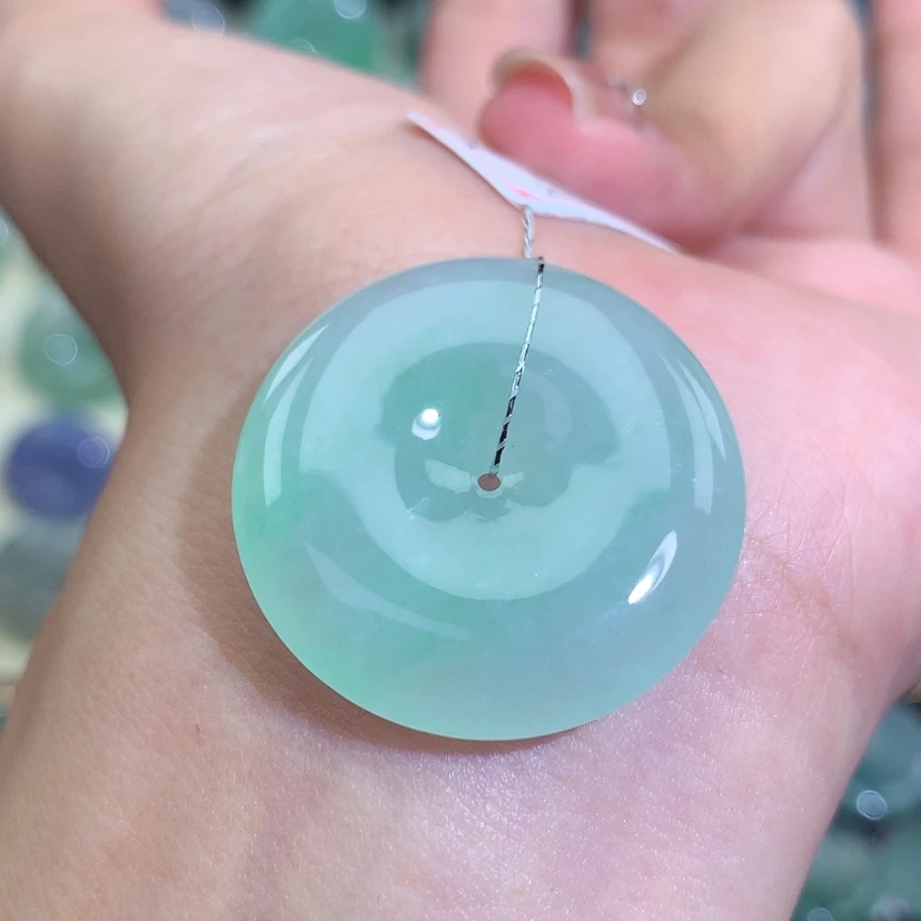 【闪购商品】翡翠未镶嵌吊坠(不含链)