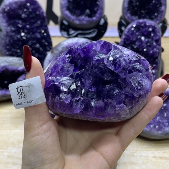 未镶嵌大型摆件（非配饰）紫晶