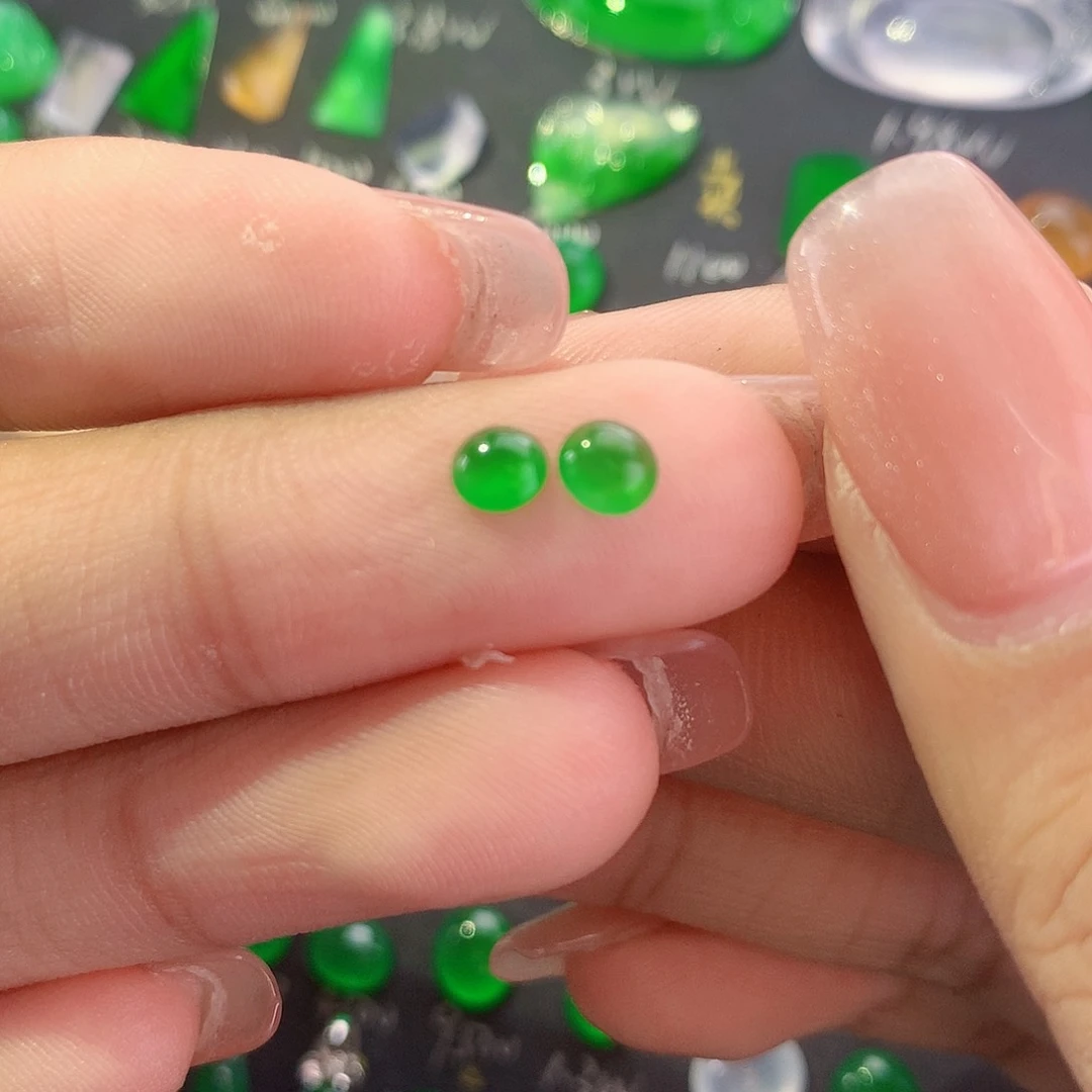 【闪购商品】翡翠未镶嵌颈饰蛋