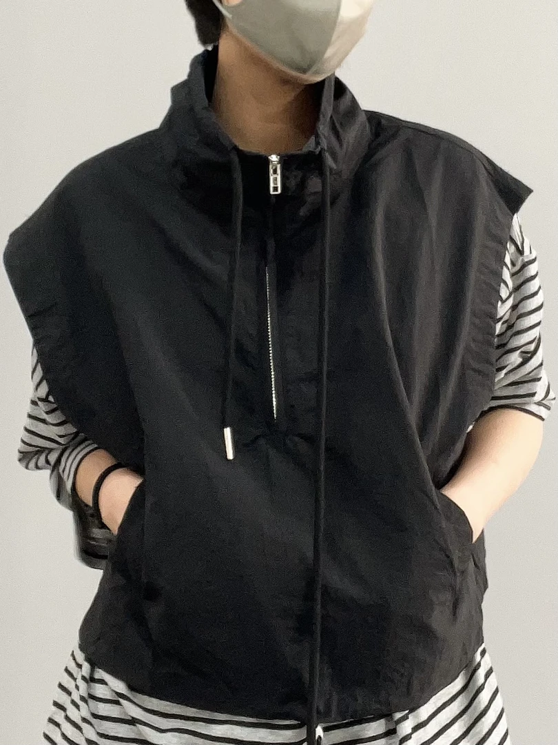 Z020半高领抽绳马甲百搭通勤