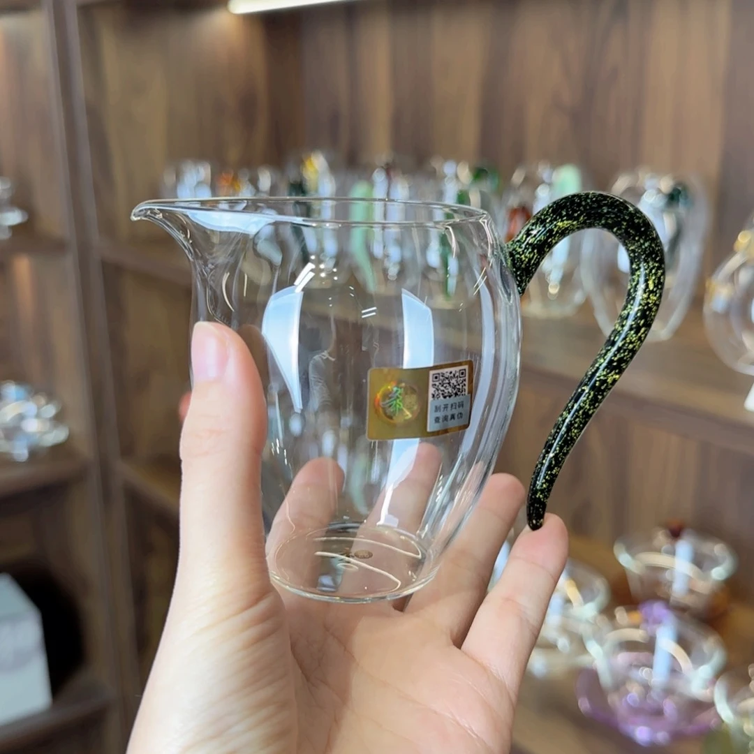 焱*禾器怡然黑金。。。