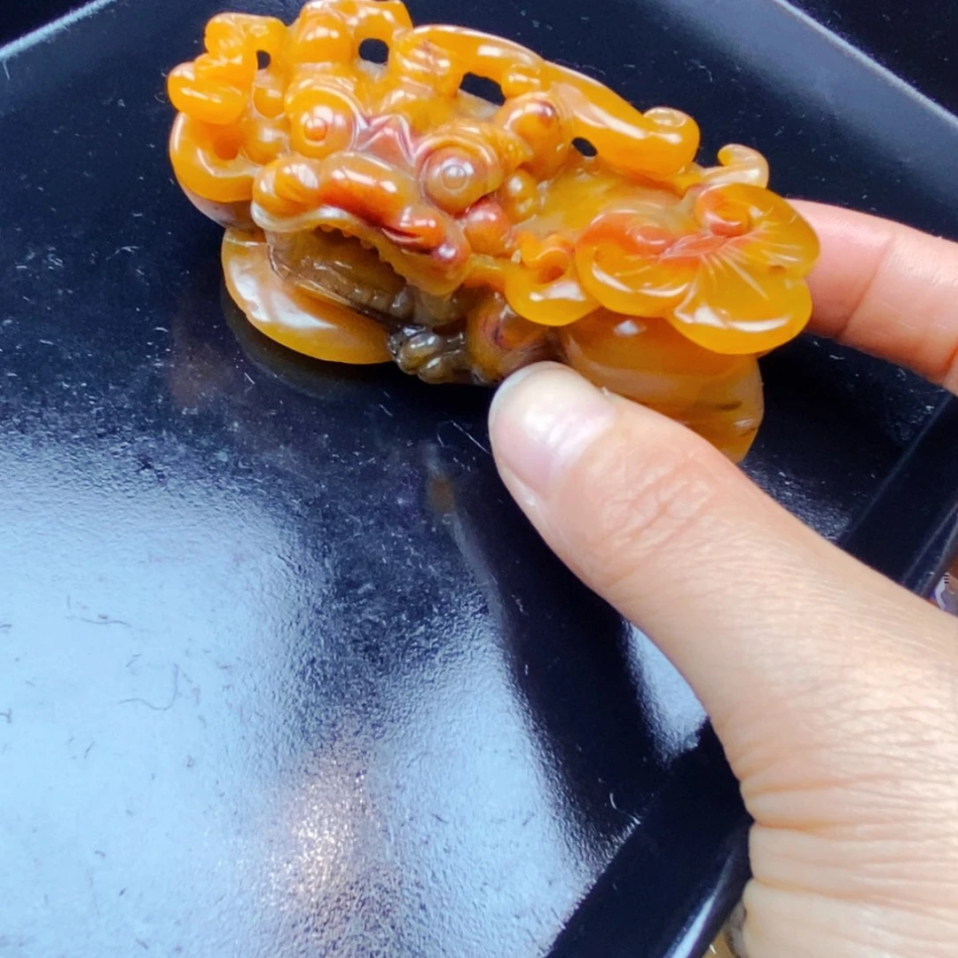 石英质玉（黄龙玉）未镶嵌吊坠(不含链)