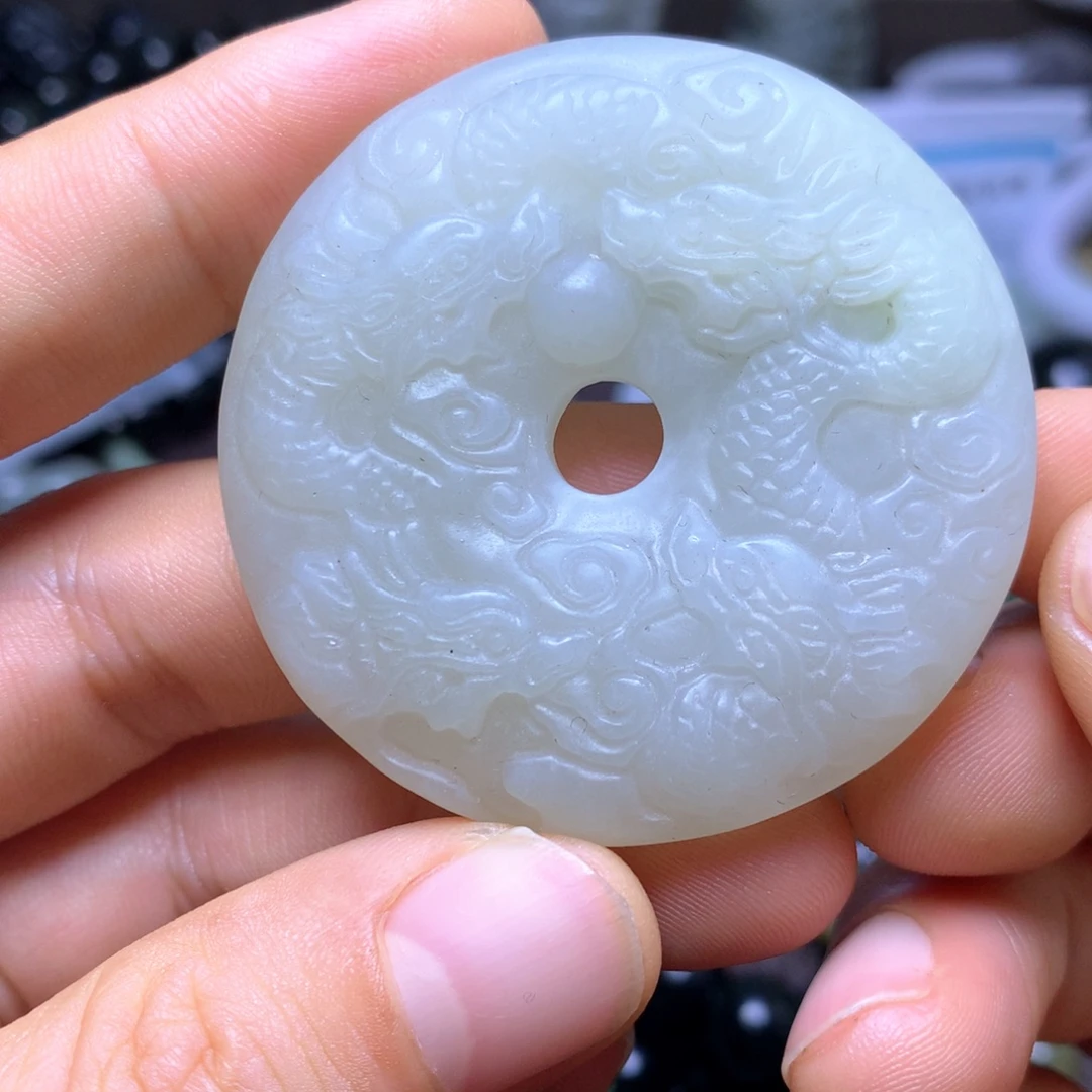 和田玉未镶嵌手串