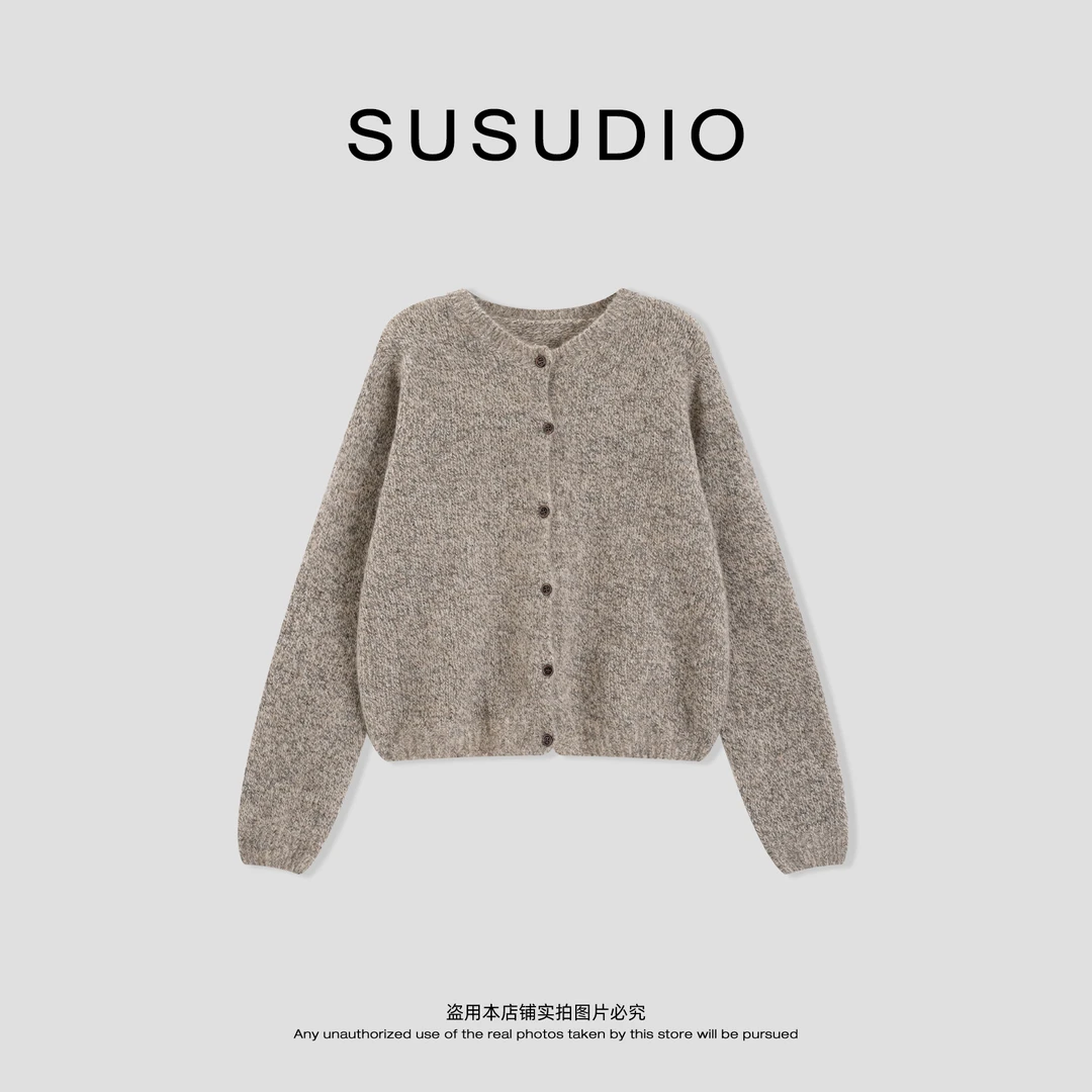 SUSUDIO 羊毛+马海毛 圆领软乎乎单排扣长袖毛衣开衫 50181