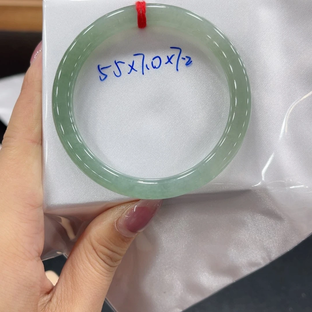 未镶嵌手镯翡翠翡翠
