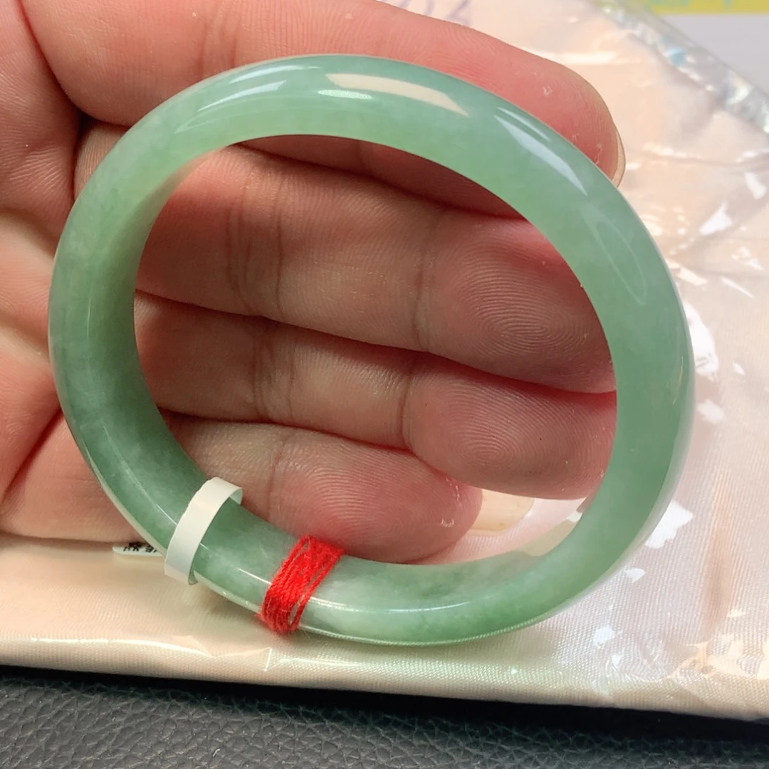 未镶嵌手镯（贵妃镯）翡翠0403号