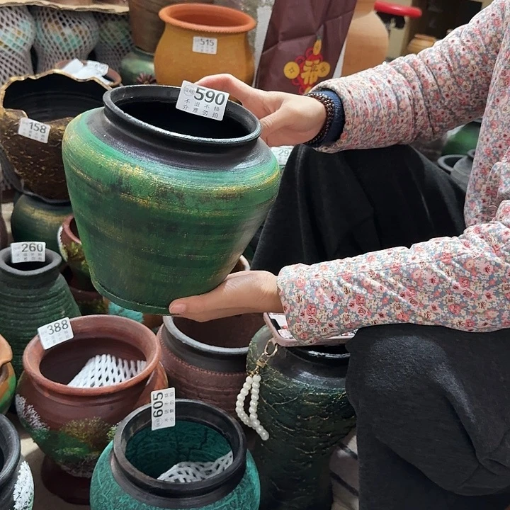 瑕疵金绿坛子590高度20口径14