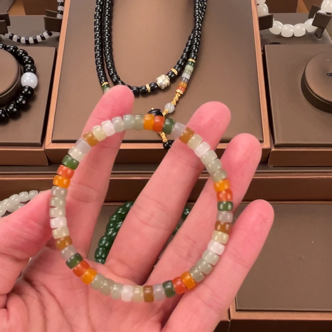 莉***安手链未镶嵌和田玉