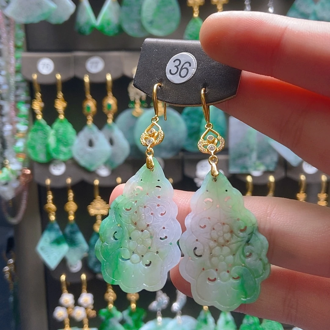 翡翠未镶嵌耳饰翡翠