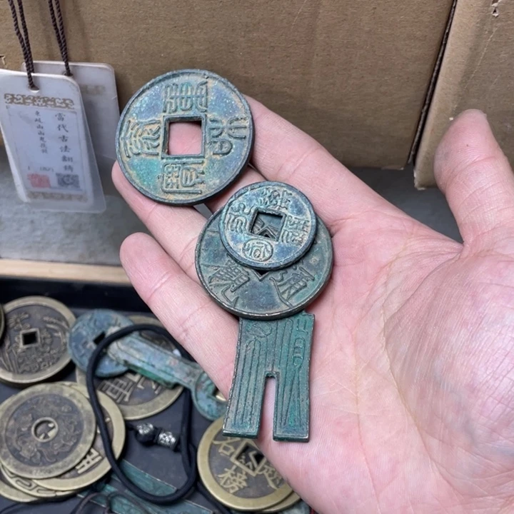 铜现代仿制工艺品