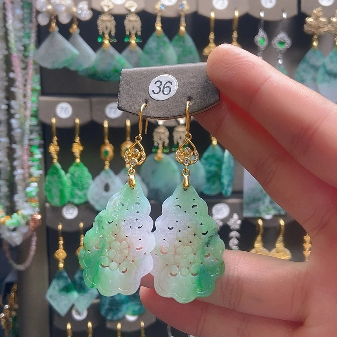 翡翠未镶嵌耳饰翡翠