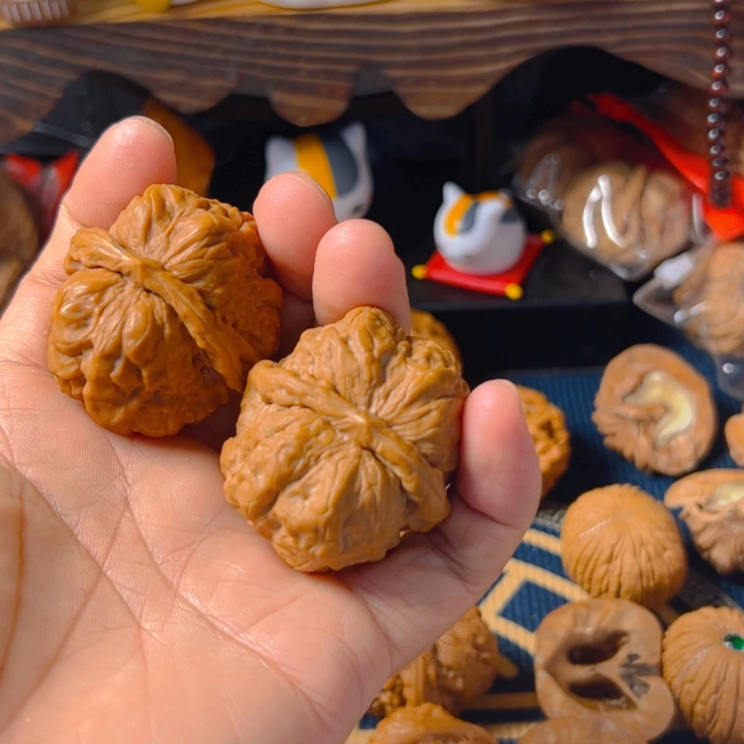 文玩核桃把件蛤蟆头44