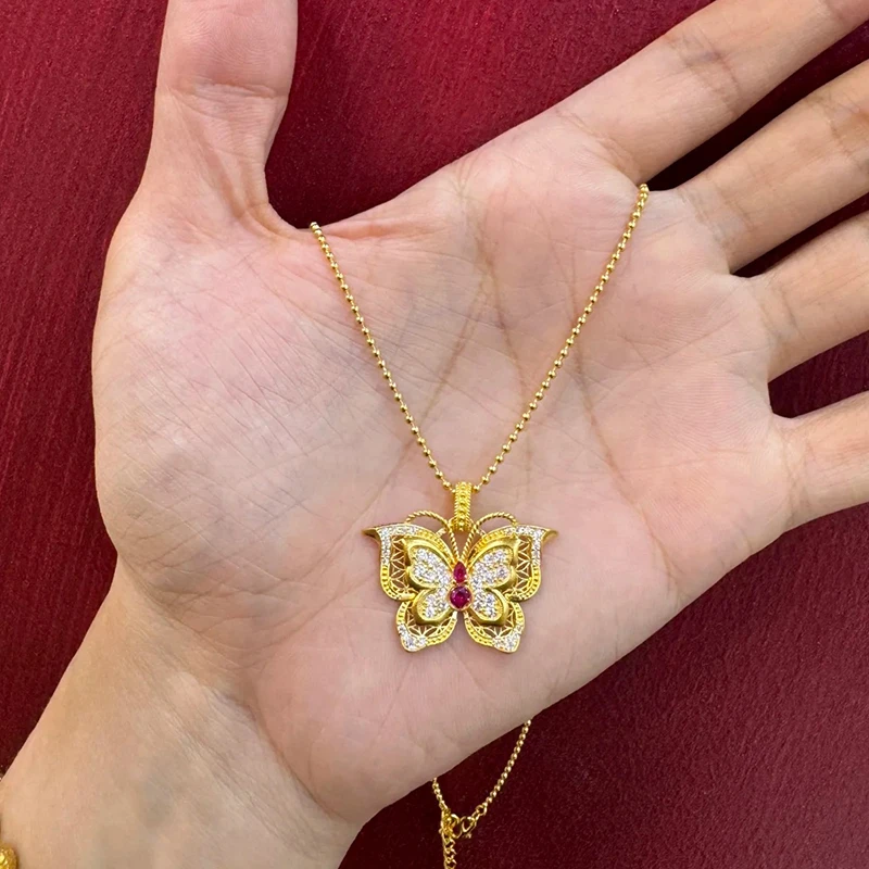 钛钢项链 新中式玲珑花蝶项链女爆闪镂空花丝蝴蝶锁骨链高级配饰