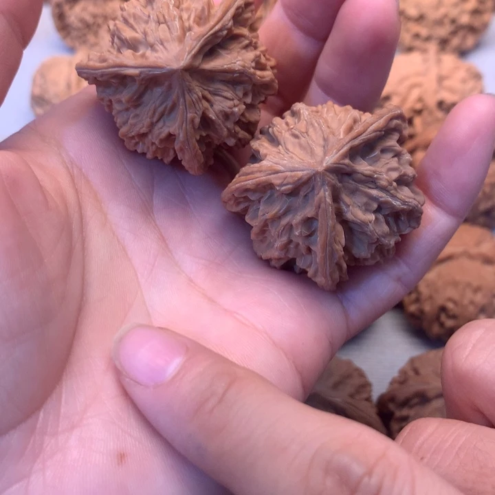 把件文玩核桃全品盘山三棱38