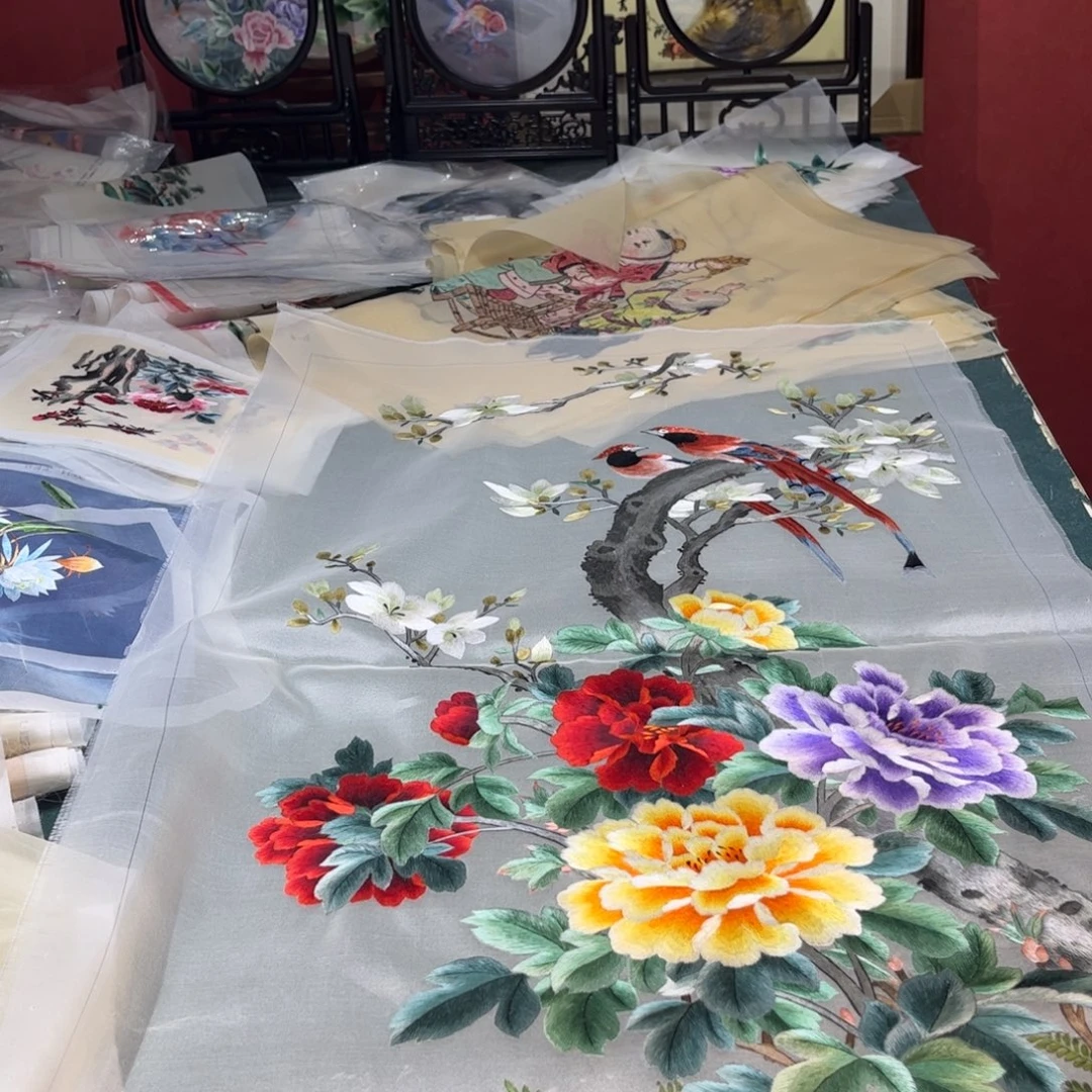 小***懒织绣纯手工打造一部经典电影