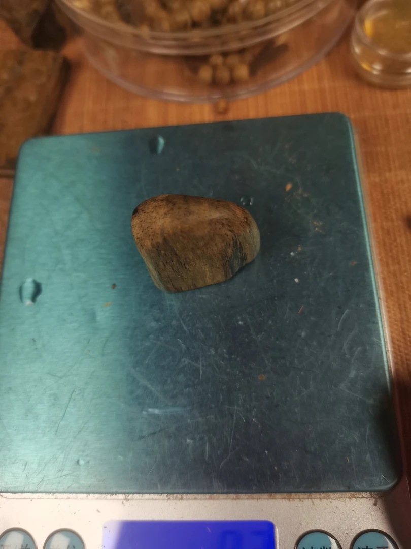 达拉干沉香沉水料