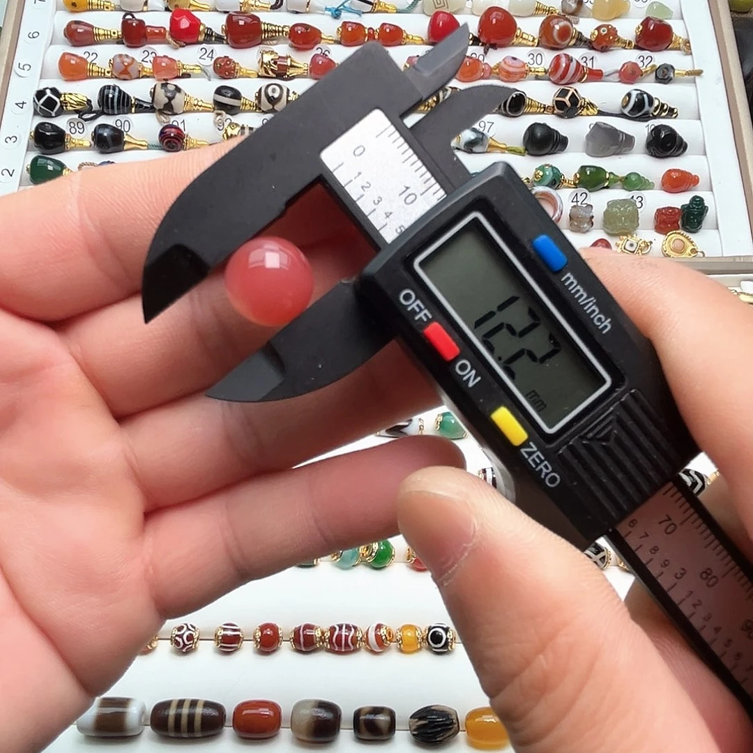 未镶嵌颈饰玛瑙/玉髓