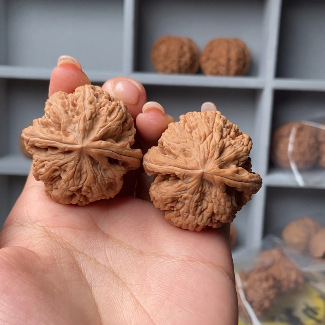 吊坠文玩核桃全品38粗筋