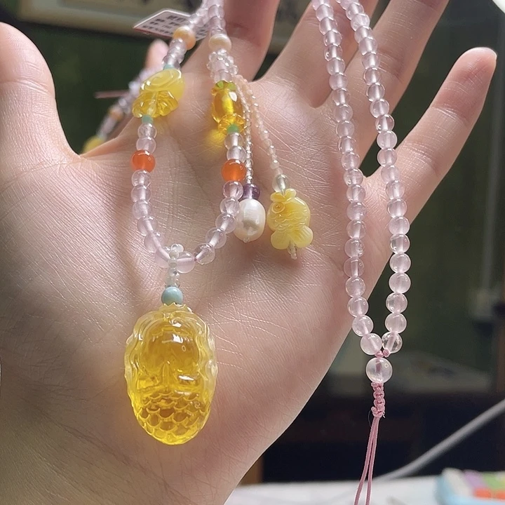 蜜蜡未镶嵌裸石吊坠