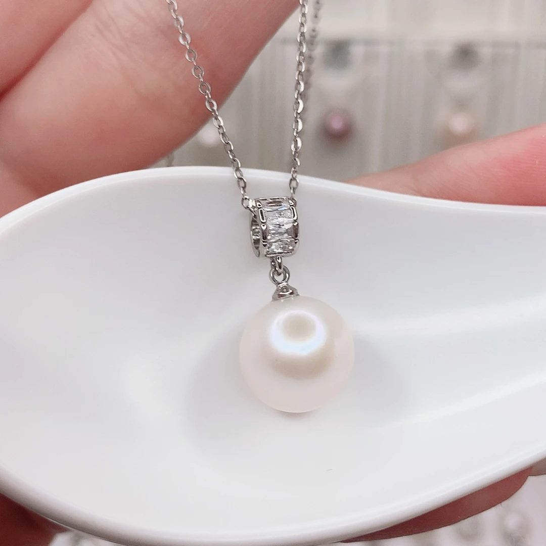 合金吊坠(赠链)淡水珍珠
