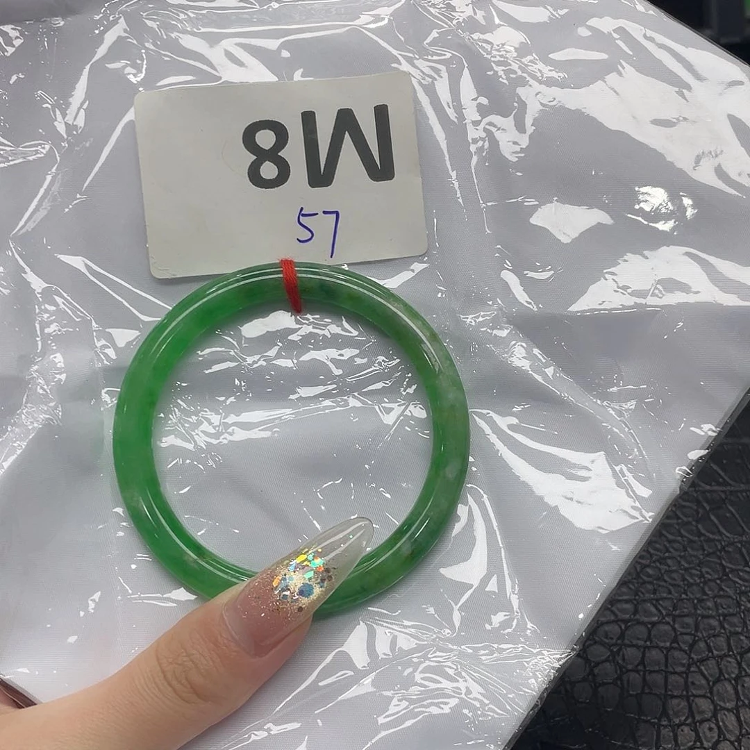 翡翠手镯未镶嵌默认瑕疵