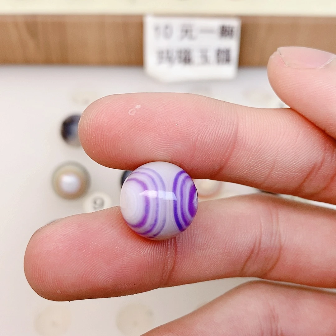 雪***人玛瑙/玉髓未镶嵌卡14m左右缠丝玛瑙