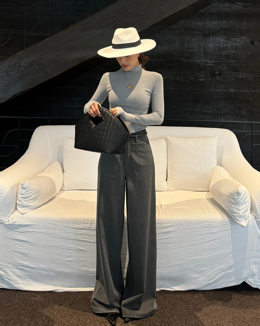 【Aliu自制】深灰色高级感直筒西装裤女新款垂坠显瘦窄版阔腿休闲裤