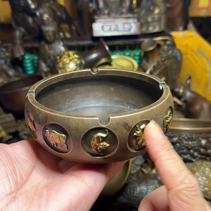 铜器摆件收收藏藏