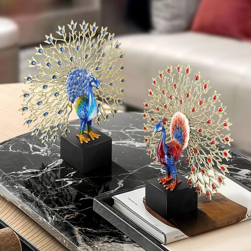 德国新中式孔雀摆件轻奢珐琅彩高级感工艺品礼品客厅酒柜办公室装