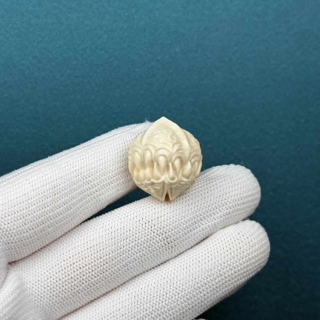 D43-76天然猛犸 雕刻三通约20*22mm支持鉴定假一罚十