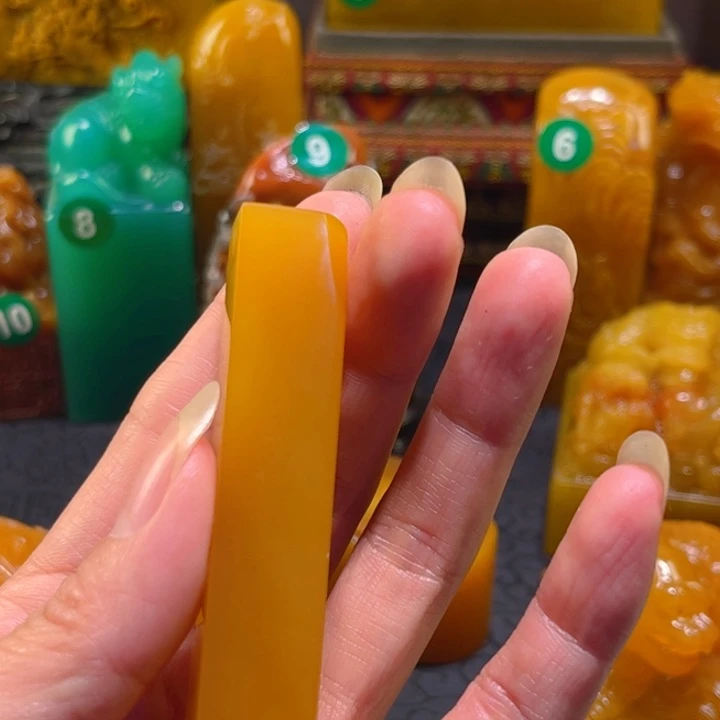 李***彤寿山石寿山石雕刻艺术