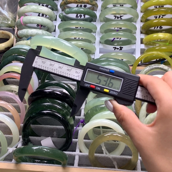 合金蛇纹石玉手链216