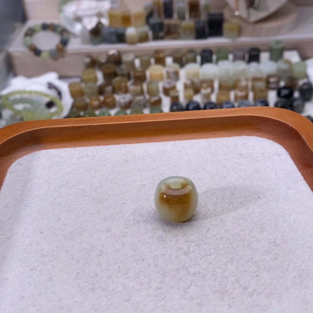 和田玉未镶嵌颈饰福利