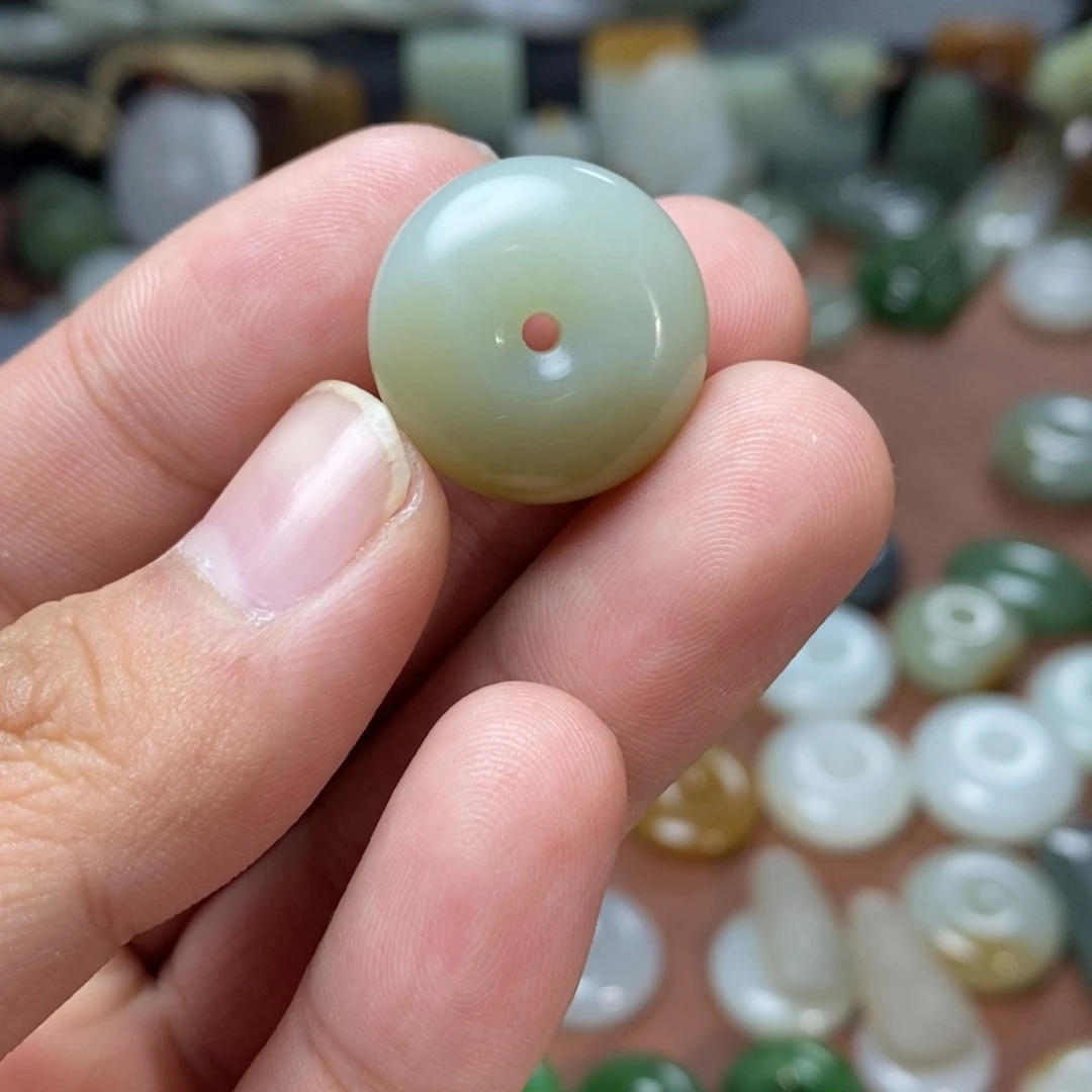 和田玉吊坠(不含链)未镶嵌曾****╭