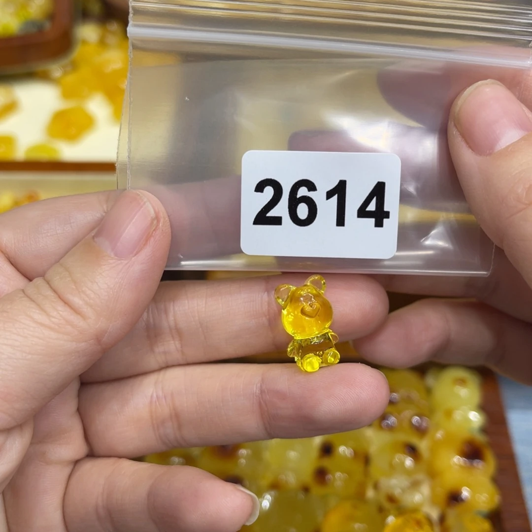 琥珀珠宝奇石未镶嵌