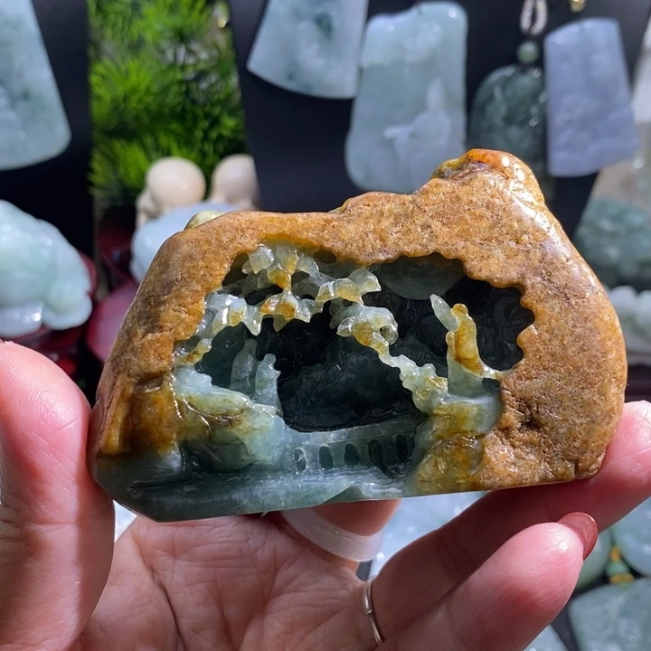 【闪购商品】颈饰未镶嵌翡翠王*笠山水