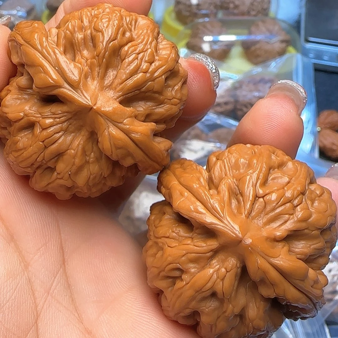 吊坠文玩核桃43红锦鲤
