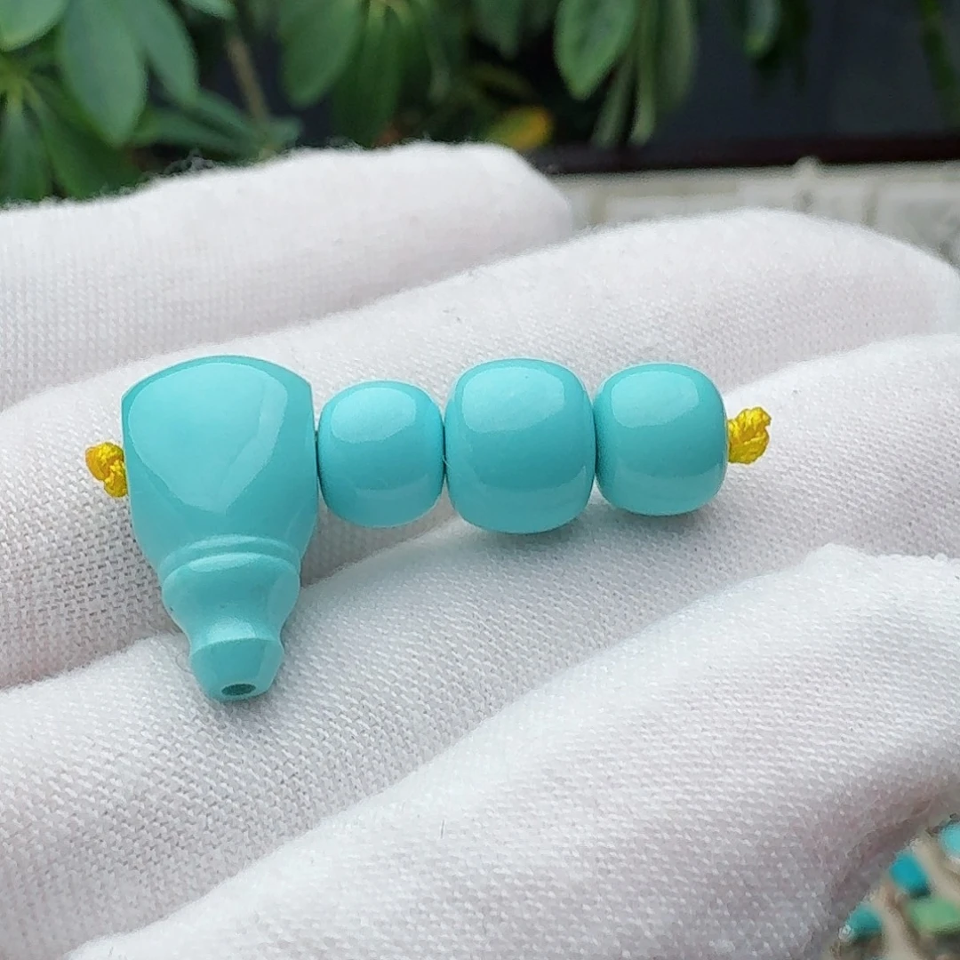 绿松石未镶嵌颈饰配饰