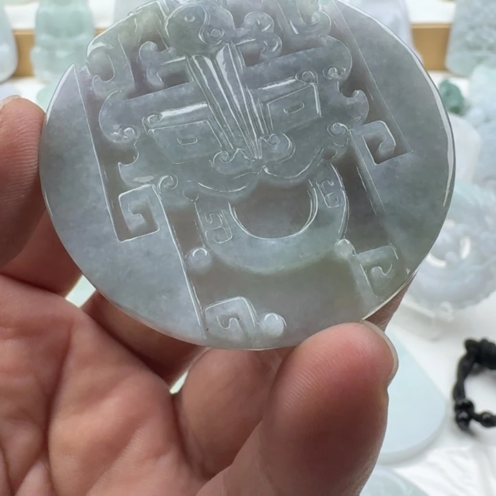 翡翠未镶嵌颈饰天然缅甸A货翡翠