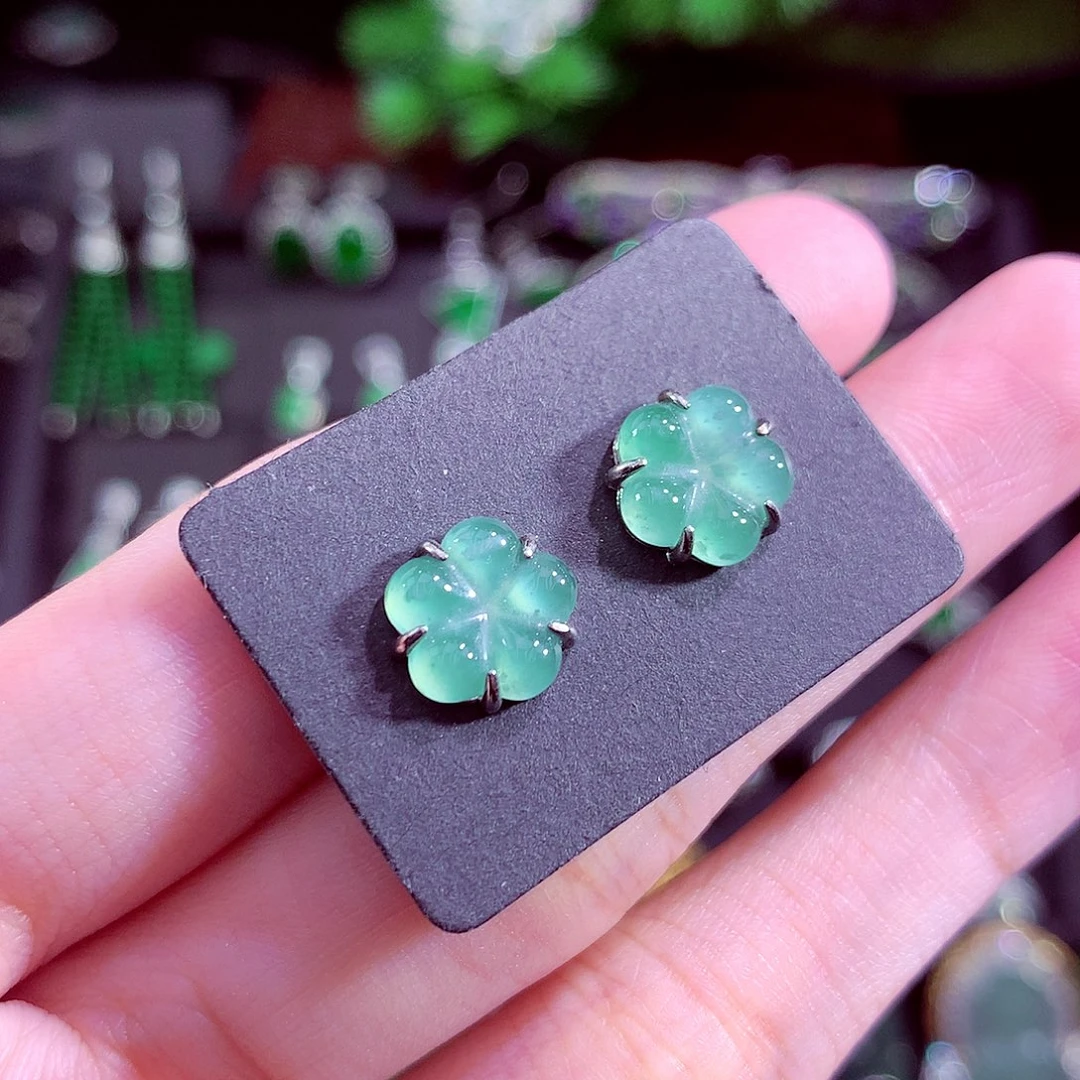 颈饰未镶嵌翡翠天然