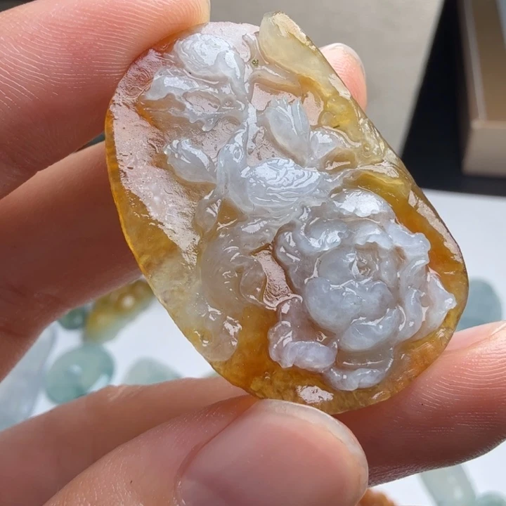 定制翡翠未镶嵌包工