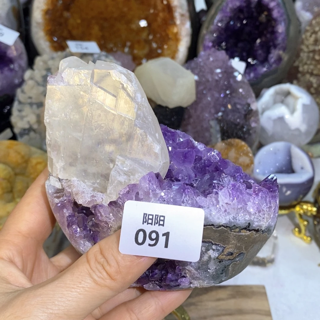 大型摆件（非配饰）未镶嵌水晶方解石