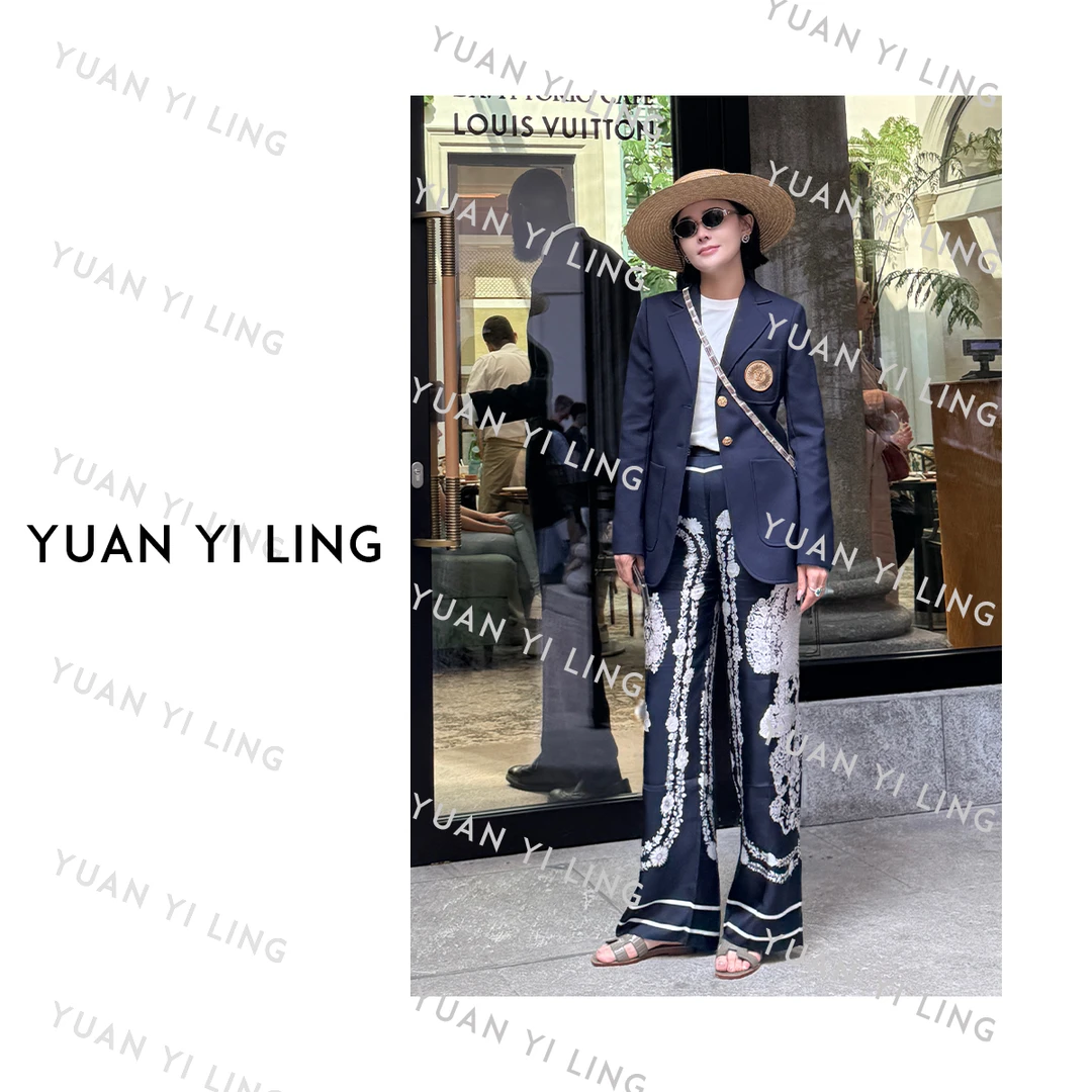 袁艺灵【V家秀场】25秋季新款澳毛V领长袖重工设计师款时尚西装外套