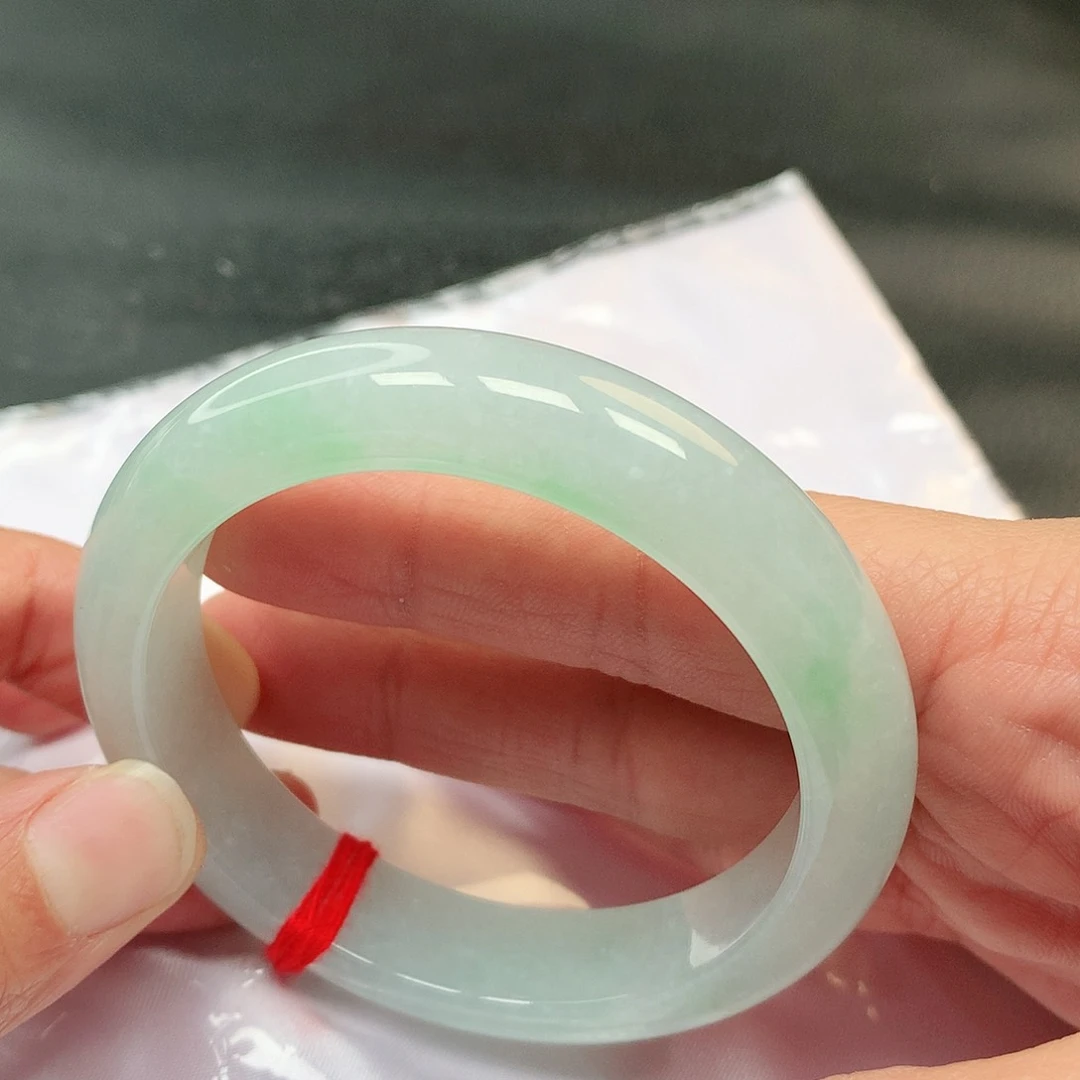 翡翠手镯未镶嵌122号