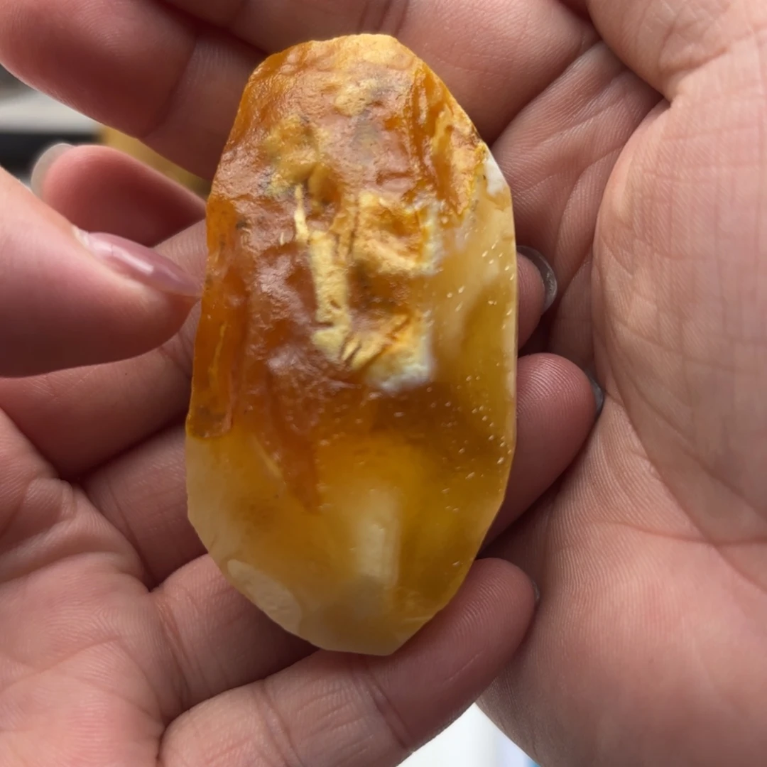 定制琥珀未镶嵌琥珀