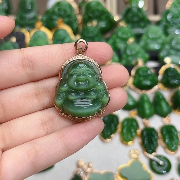 和田玉（碧玉）18K金镶嵌颈饰