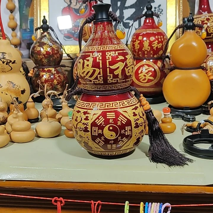 天官赐福酒葫芦摆件可以装热水