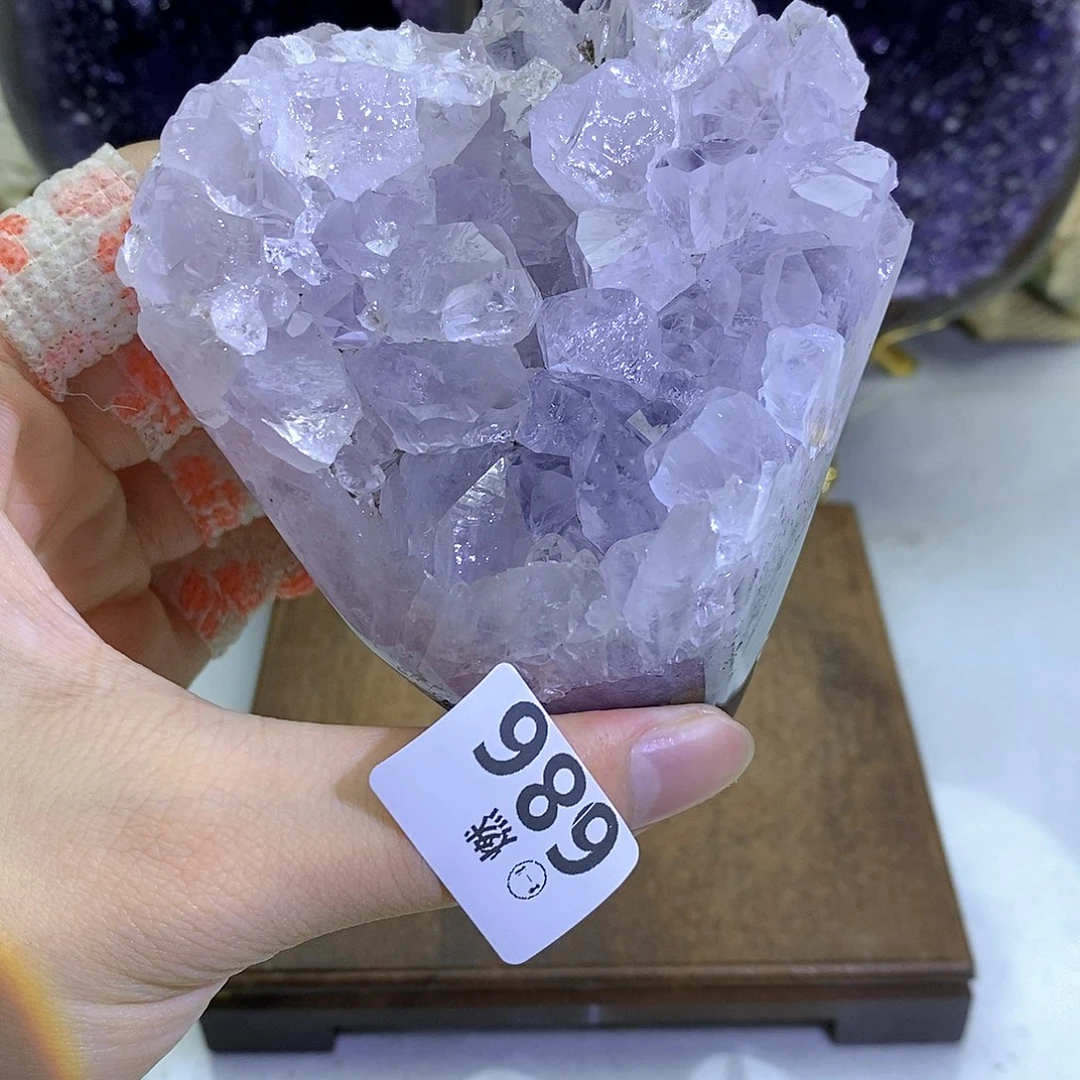 紫晶未镶嵌大型摆件（非配饰）