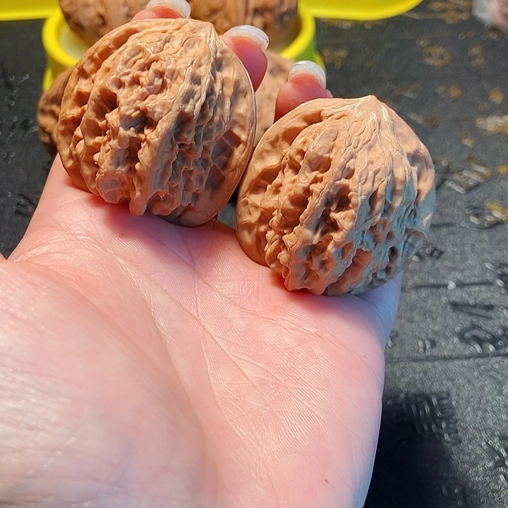 吊坠文玩核桃龙骨核桃