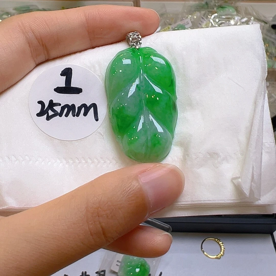 翡翠18K金镶嵌吊坠(不含链)翡翠